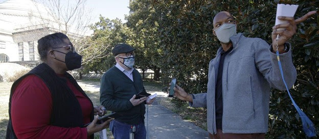 Image of a project team in Richmond, Virginia conducting an air quality walk